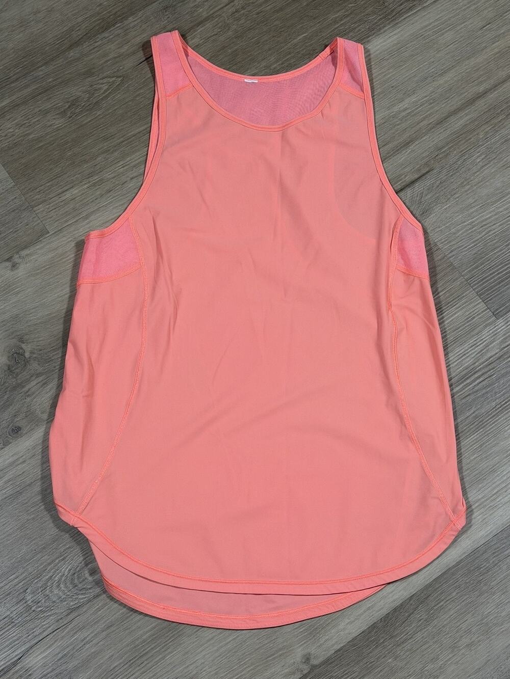Lululemon Sculpt Tank II Womens Size 4 Coral Pink Mesh Back Athletic Tank